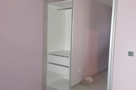 Beepitett szekrenyek a6