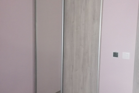 Beepitett szekrenyek a8